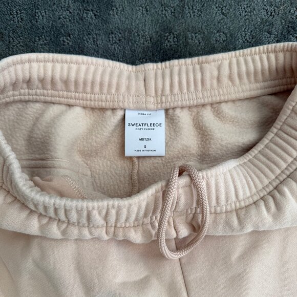 Aritzia Cozy Sweatfleece Mega Cargo™ Jogger – Size Small - Picture 5 of 5